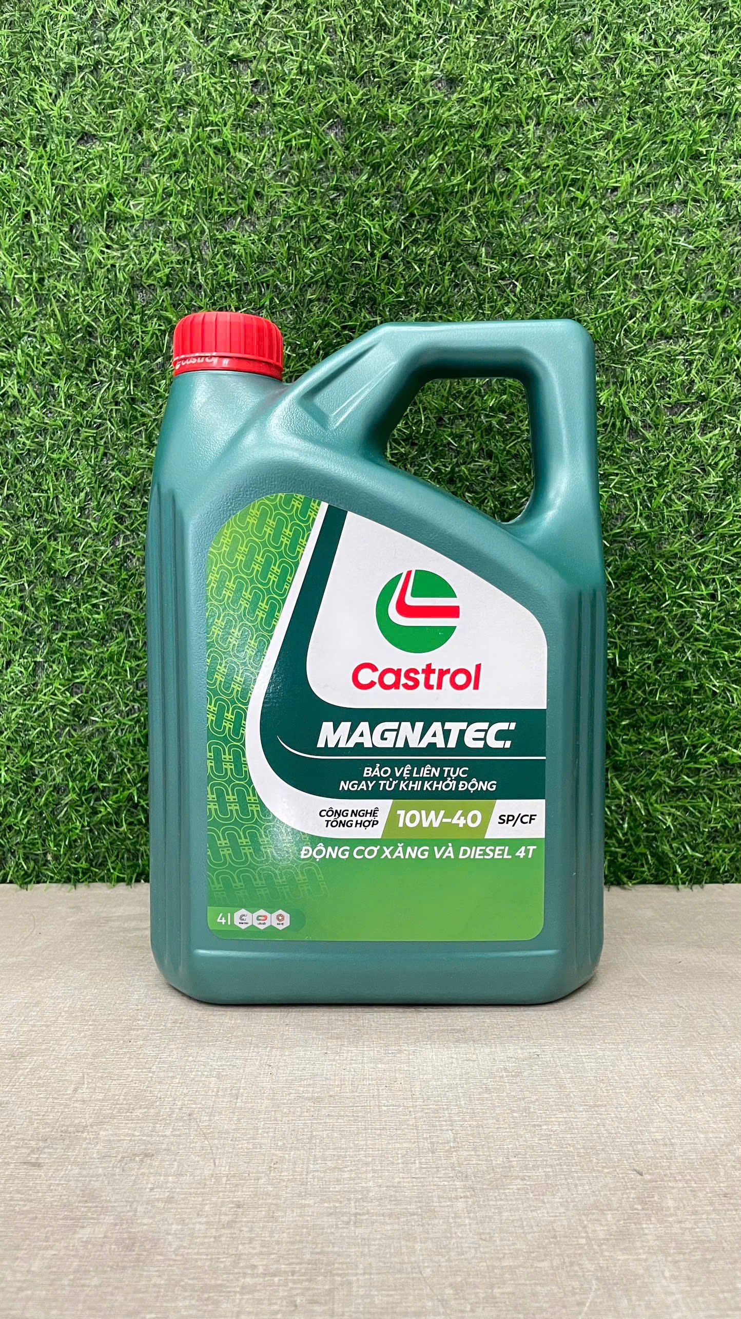 Dầu động cơ cao cấp Castrol MAGNATEC 10W-40 API SP/CF